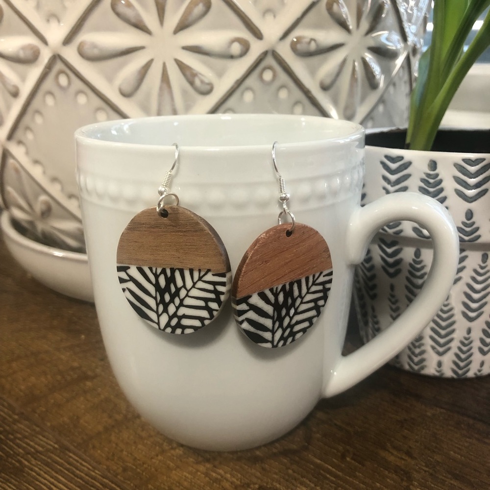 Wood and resin palm leaf color block earrings
